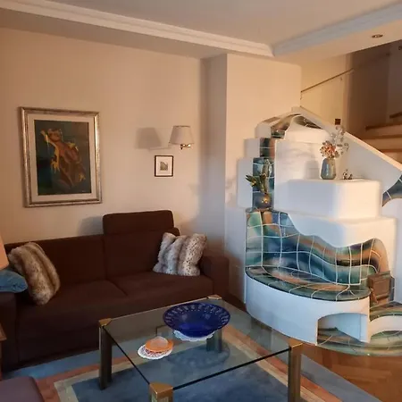 بيت للعطل Am